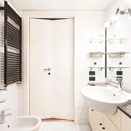 Easylife - - Alessi 1 - Navigli Appartamento
